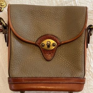 Dooney & Bourke purse